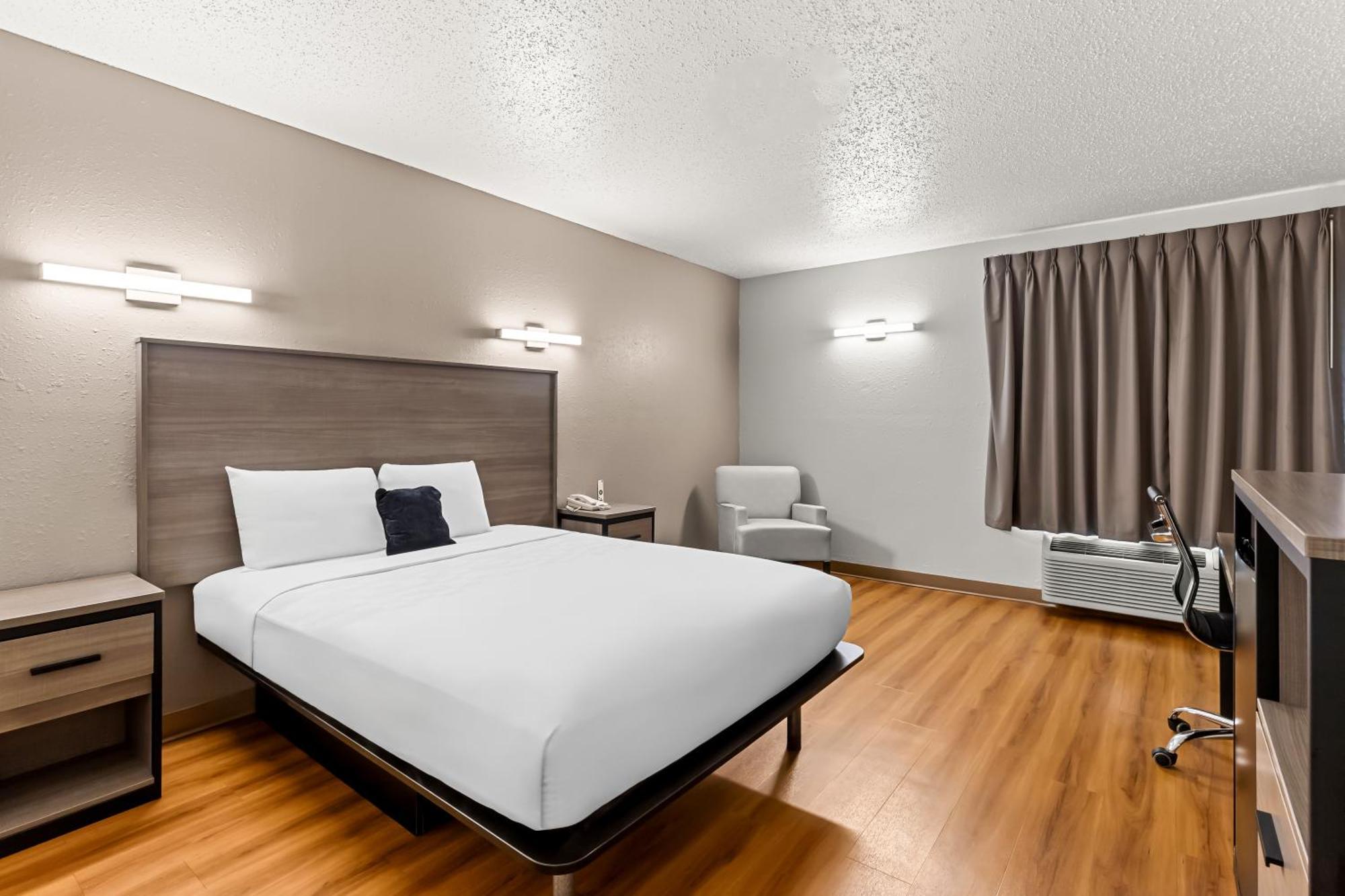 Red Lion Inn & Suites Pontoon Beach 外观 照片