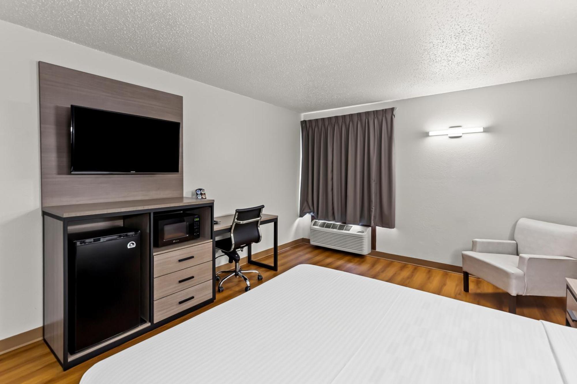 Red Lion Inn & Suites Pontoon Beach 外观 照片