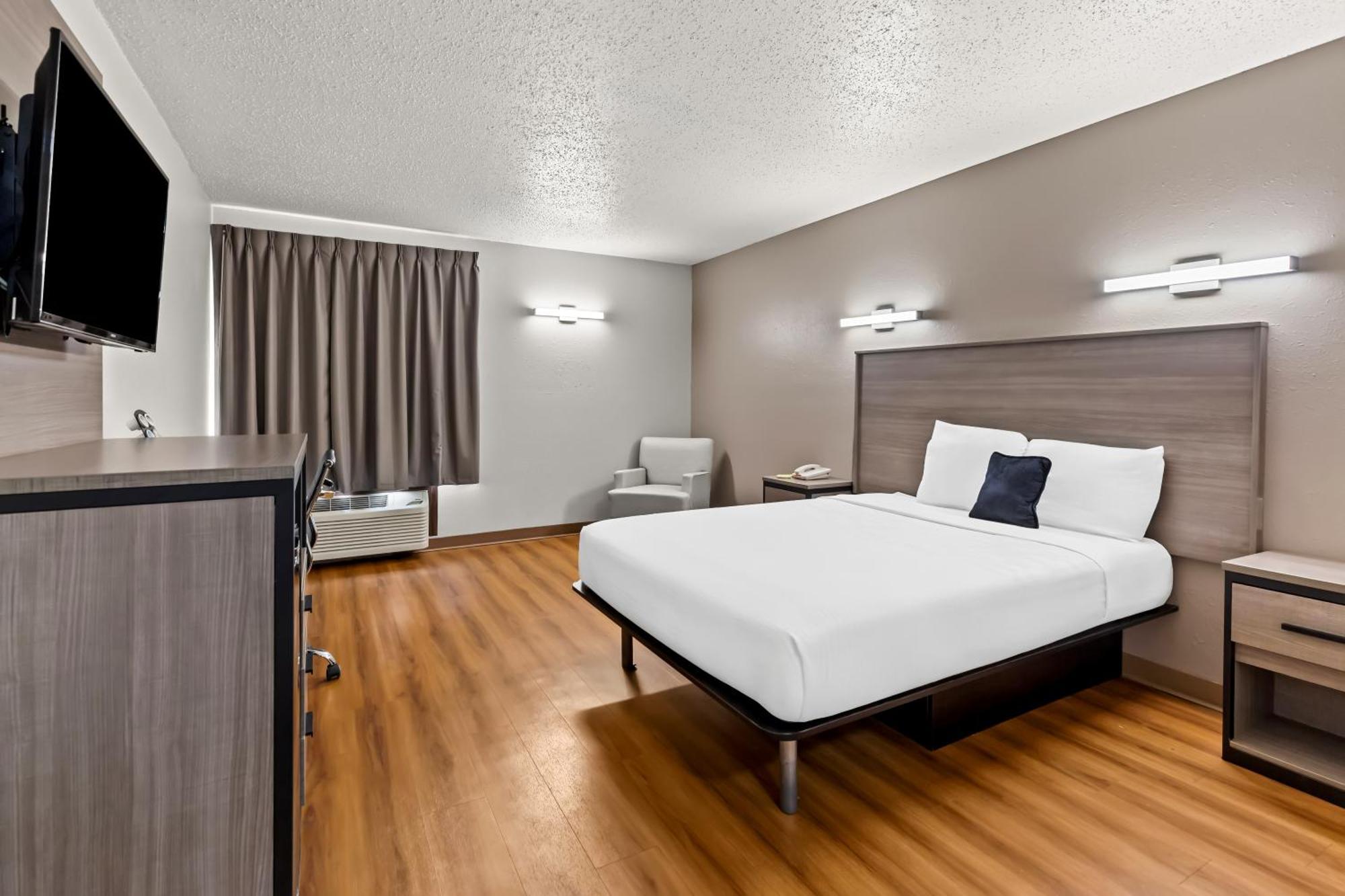 Red Lion Inn & Suites Pontoon Beach 外观 照片