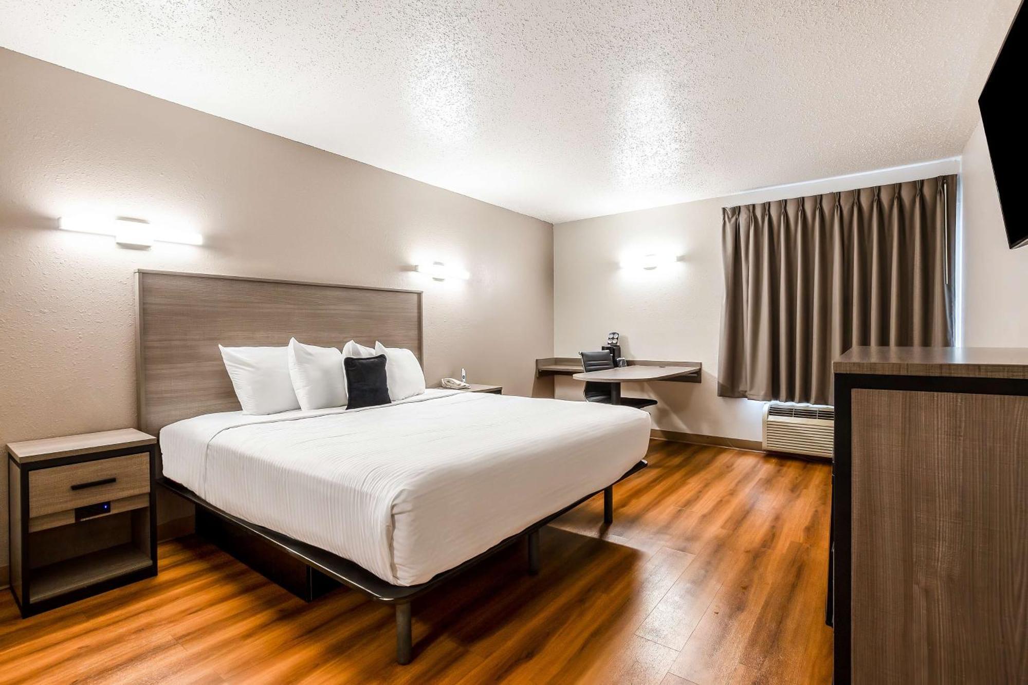 Red Lion Inn & Suites Pontoon Beach 外观 照片