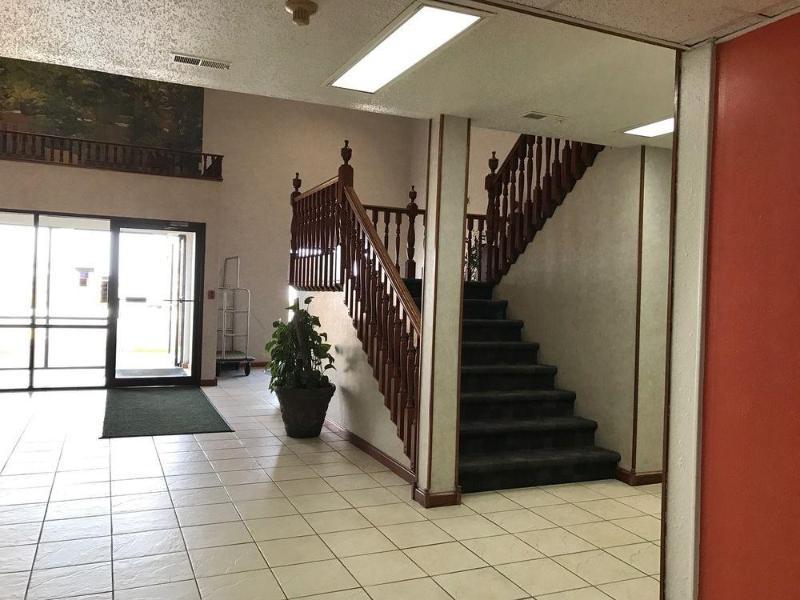 Red Lion Inn & Suites Pontoon Beach 外观 照片